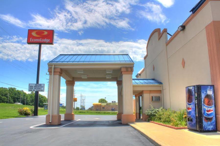 Cloverdale Econo Lodge מראה חיצוני תמונה