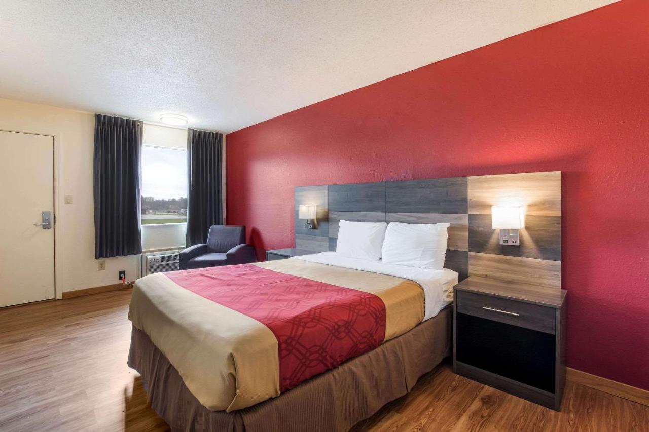 Cloverdale Econo Lodge מראה חיצוני תמונה
